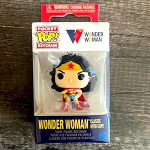 7 FUNKO Wonder Woman pocket POP keychain